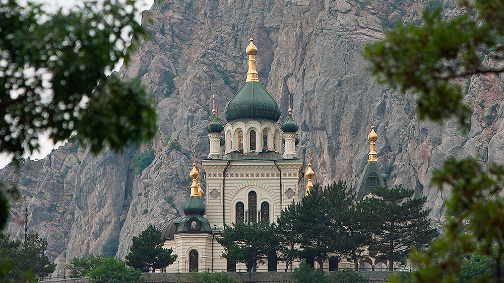 Форос церковь на горе